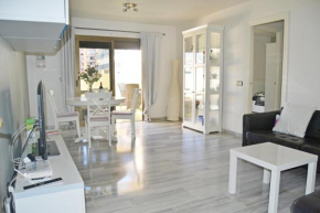 2 BEDROOM 2 BATHROOM APARTMENT in the heart of Fuengirola with big terrace and free parking space close to beach, Fuengirola